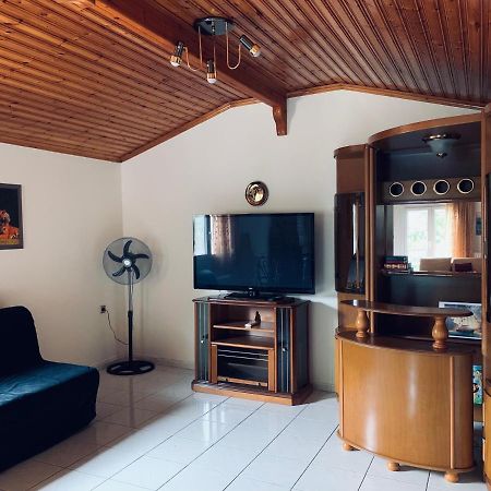 Nadia'S Beach House Πευκάρι Εξωτερικό φωτογραφία
